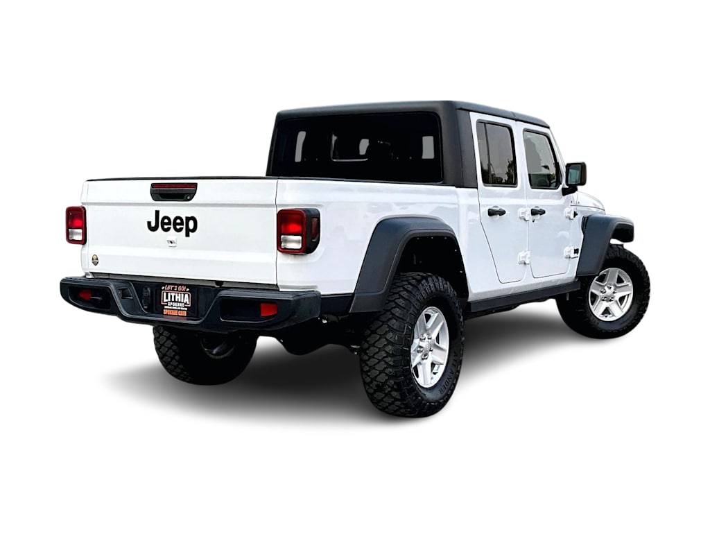 Thumbnail: 2023 Jeep Gladiator - 23