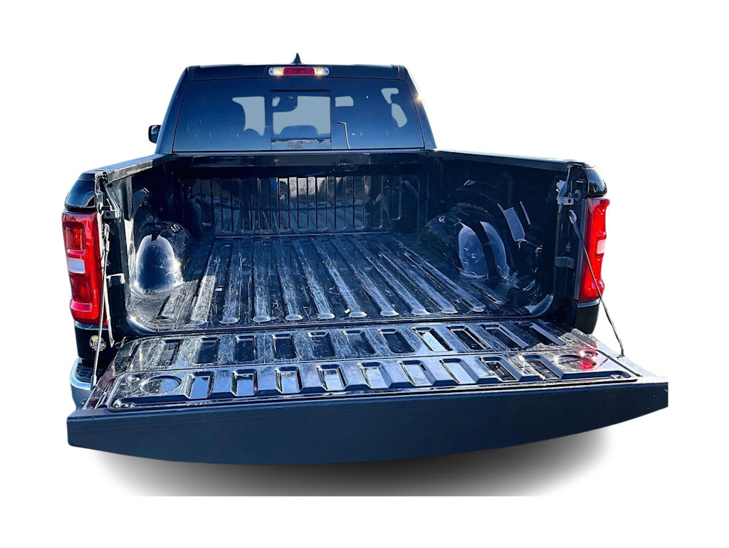 Thumbnail: 2025 RAM 1500 - 17