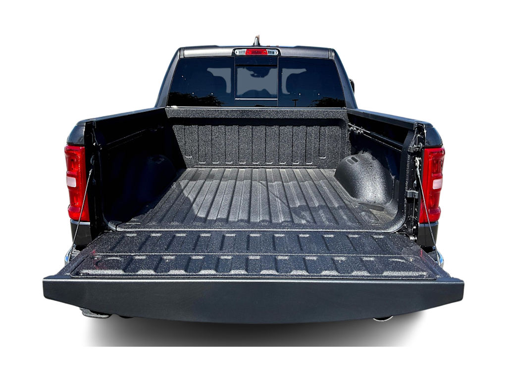 Thumbnail: 2026 RAM 1500 - 18