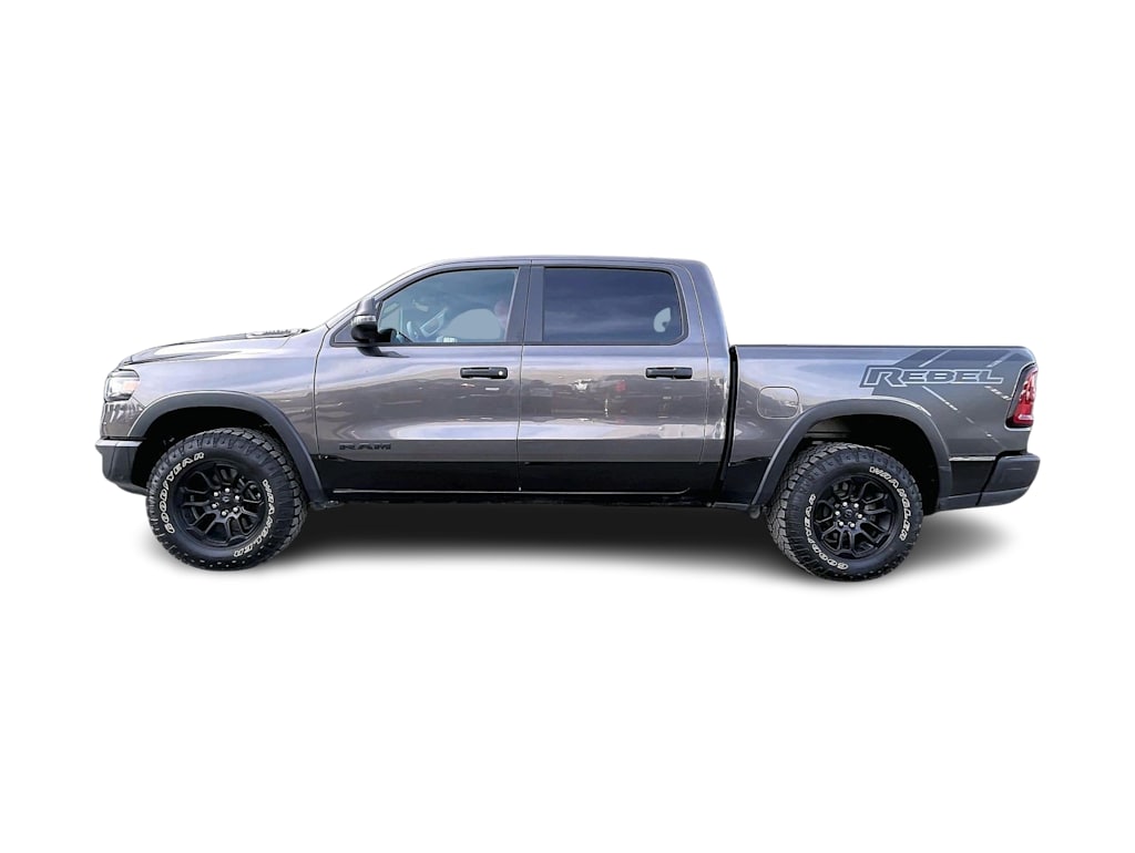 Thumbnail: 2026 RAM 1500 - 3