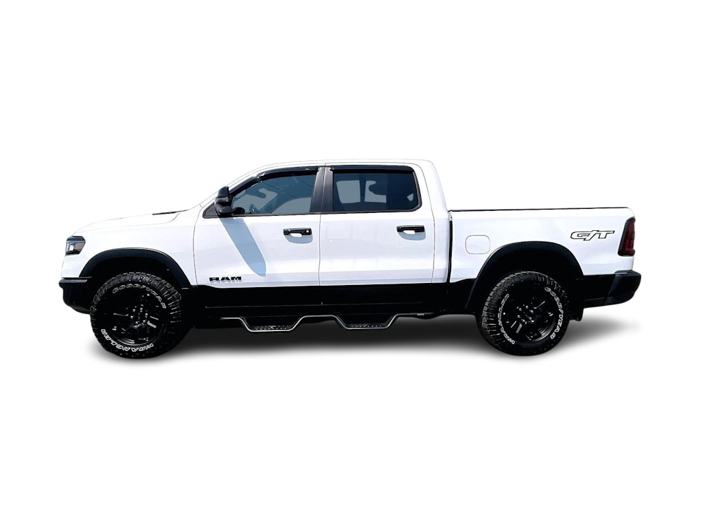 Thumbnail: 2025 RAM 1500 - 3