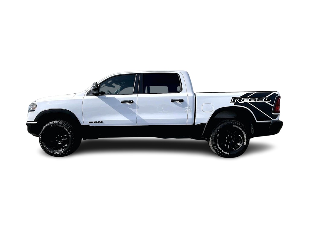 Thumbnail: 2026 RAM 1500 - 3