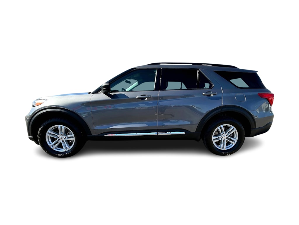 Thumbnail: 2022 Ford Explorer - 3