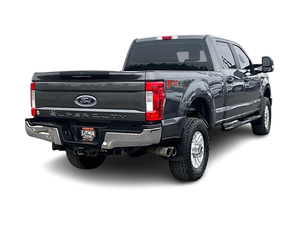 Thumbnail: 2019 Ford F-350 - 23