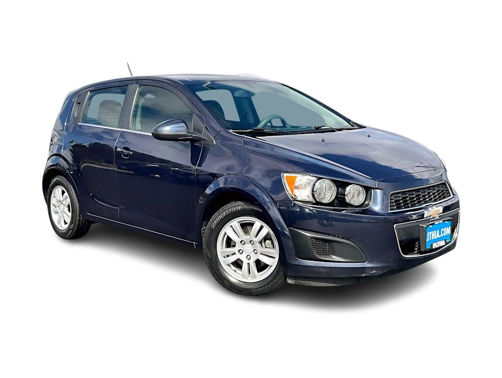2016 Chevrolet Sonic LT 18