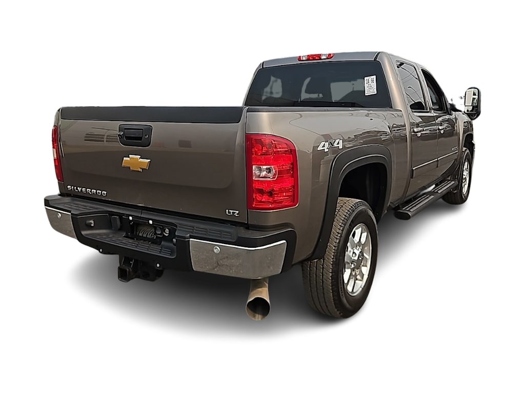 Thumbnail: 2012 Chevrolet Silverado 2500 - 11