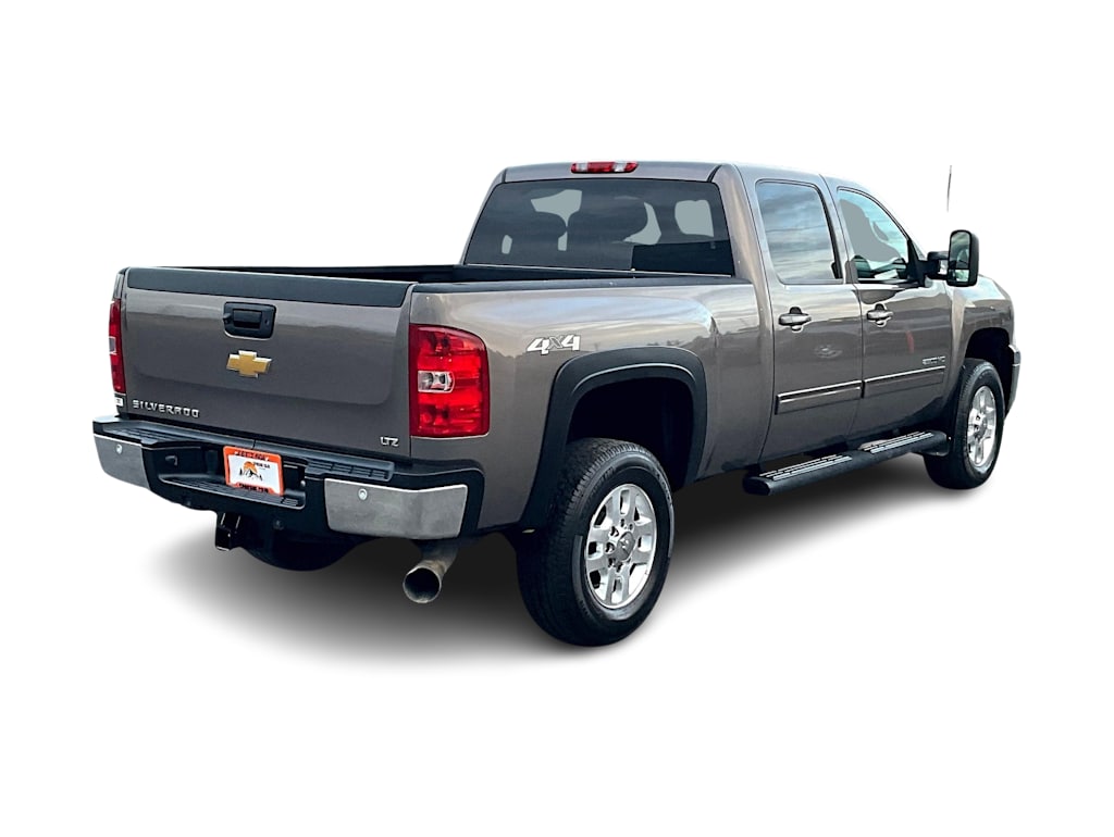 Thumbnail: 2012 Chevrolet Silverado 2500 - 23