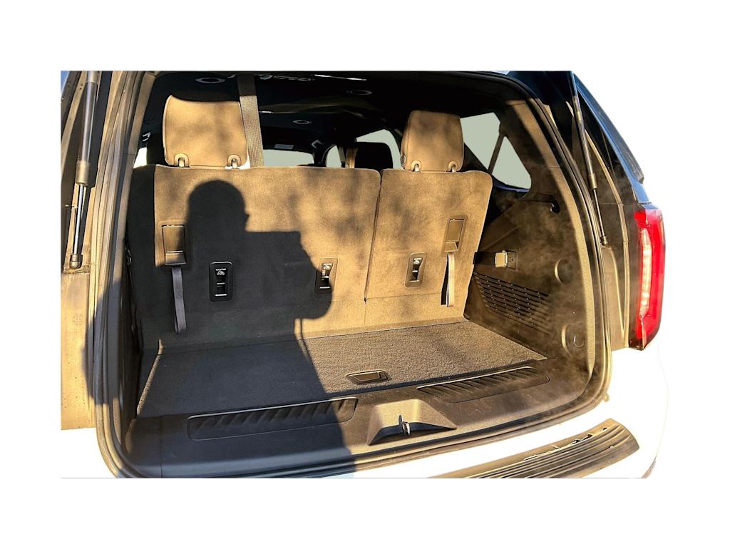 Thumbnail: 2023 GMC Yukon - 19