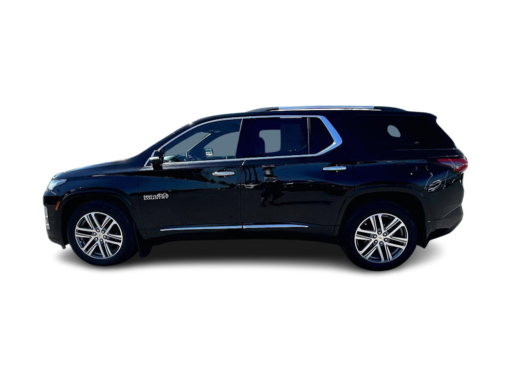 Thumbnail: 2023 Chevrolet Traverse - 3