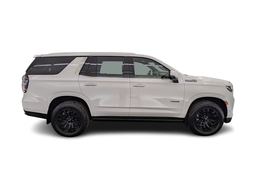 Thumbnail: 2023 Chevrolet Tahoe - 21