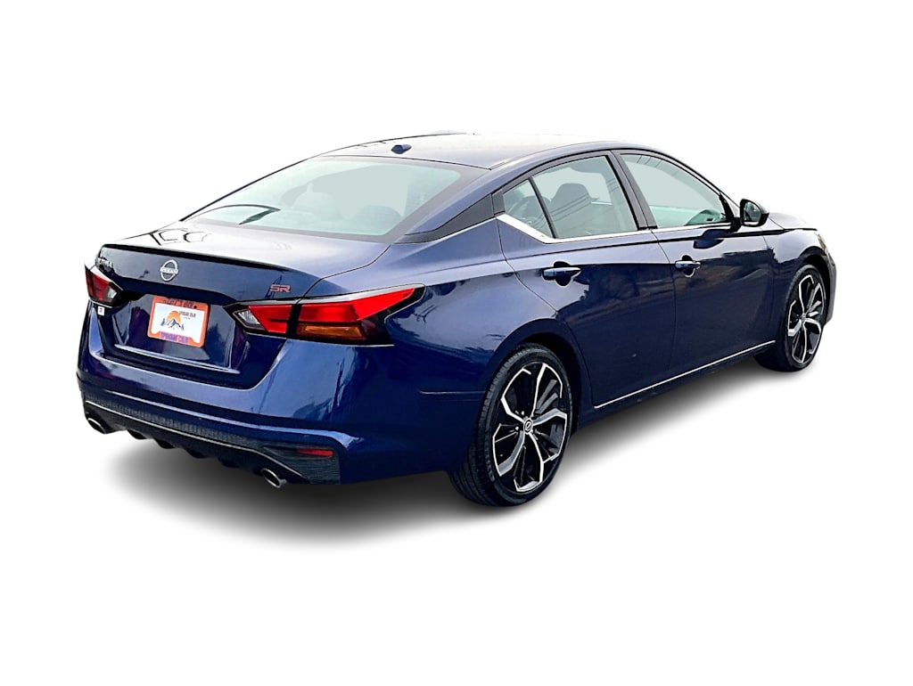 Thumbnail: 2023 Nissan Altima - 23