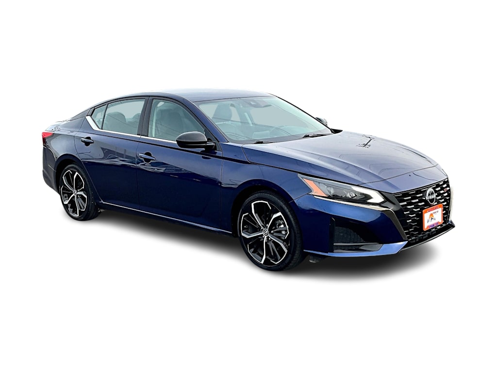 Thumbnail: 2023 Nissan Altima - 22