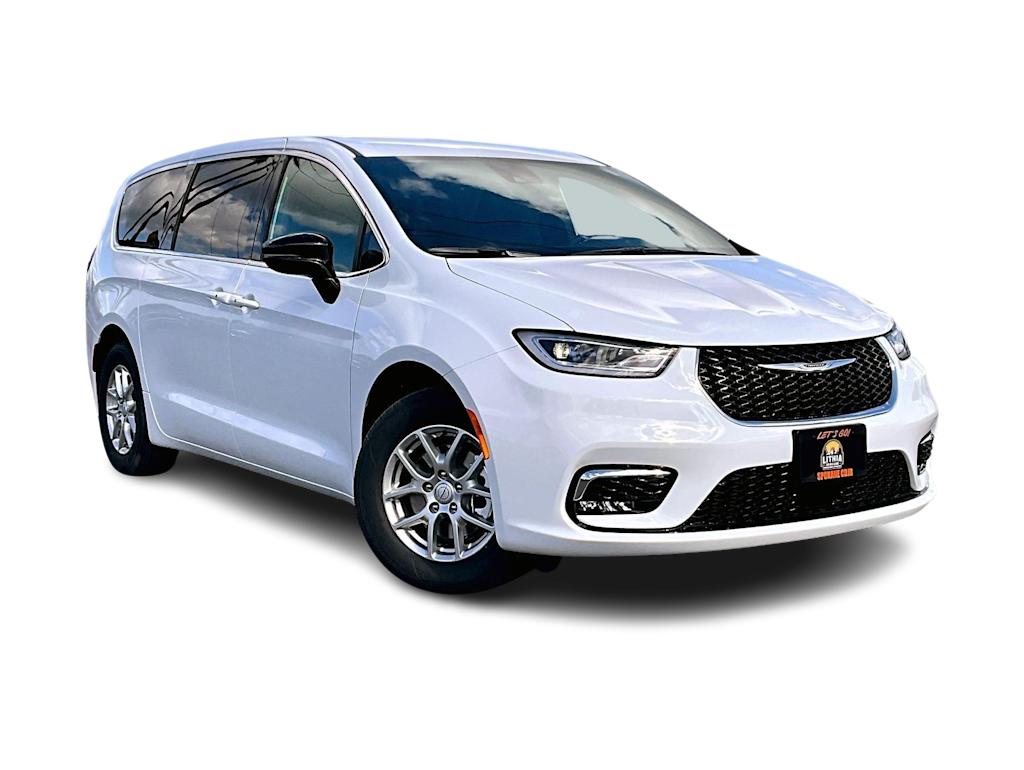 Thumbnail: 2026 Chrysler Pacifica - 22