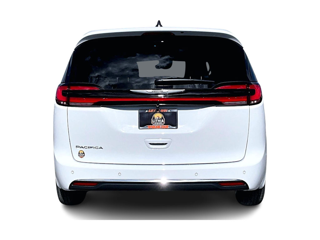 Thumbnail: 2026 Chrysler Pacifica - 5