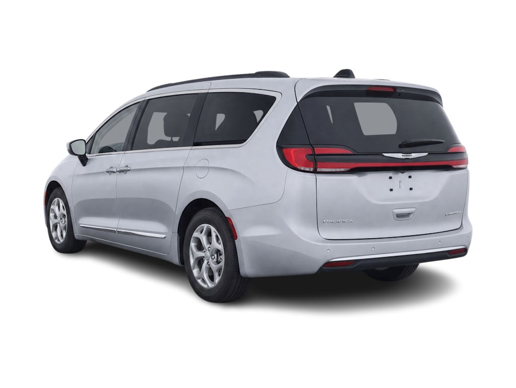 Thumbnail: 2023 Chrysler Pacifica - 3