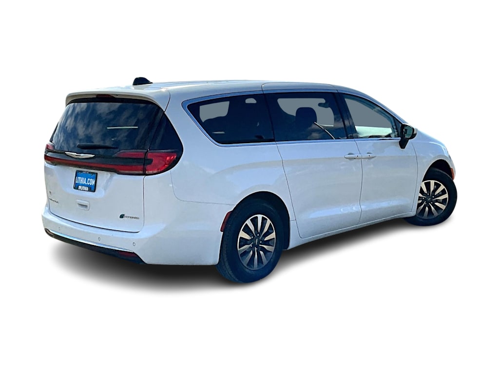 Thumbnail: 2023 Chrysler Pacifica - 20