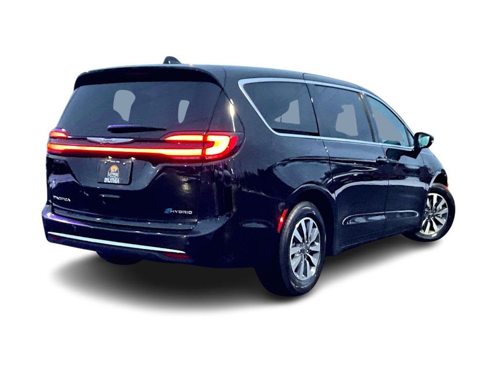 Thumbnail: 2024 Chrysler Pacifica - 23