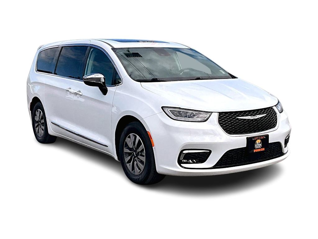Thumbnail: 2023 Chrysler Pacifica - 22