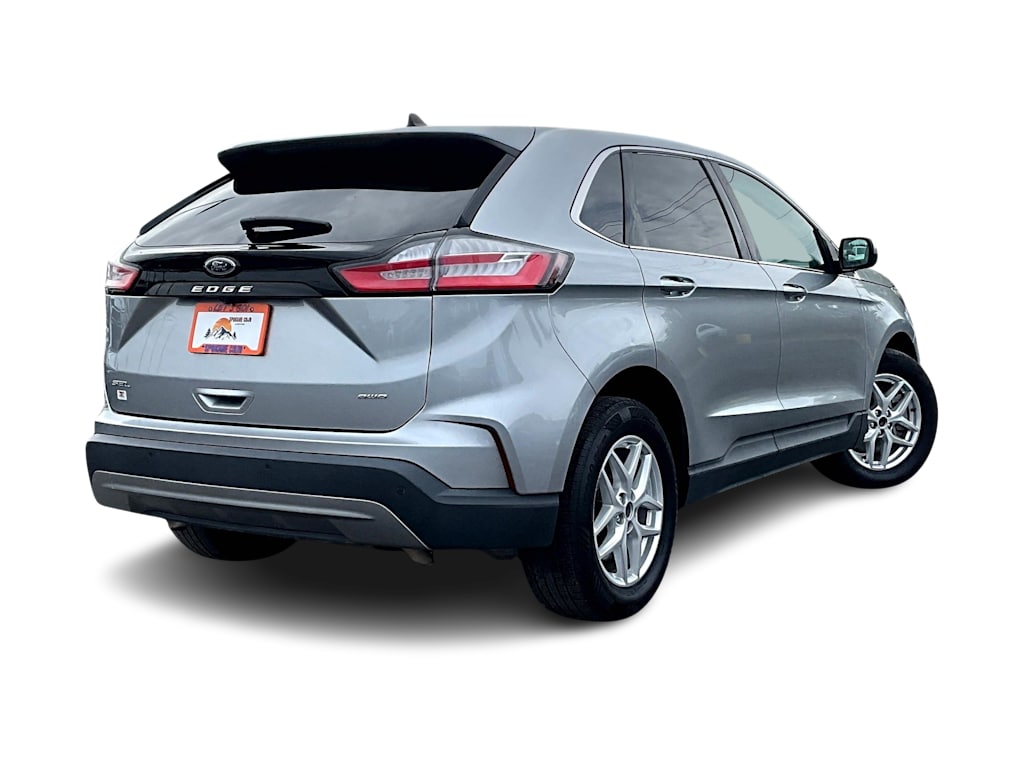 Thumbnail: 2022 Ford Edge - 24