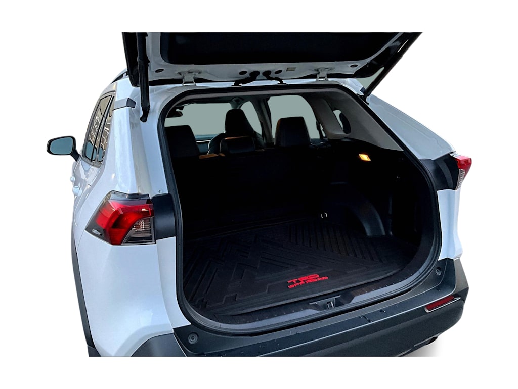 Thumbnail: 2020 Toyota RAV4 - 18