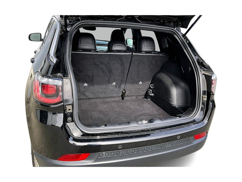 Thumbnail: 2025 Jeep Compass - 18