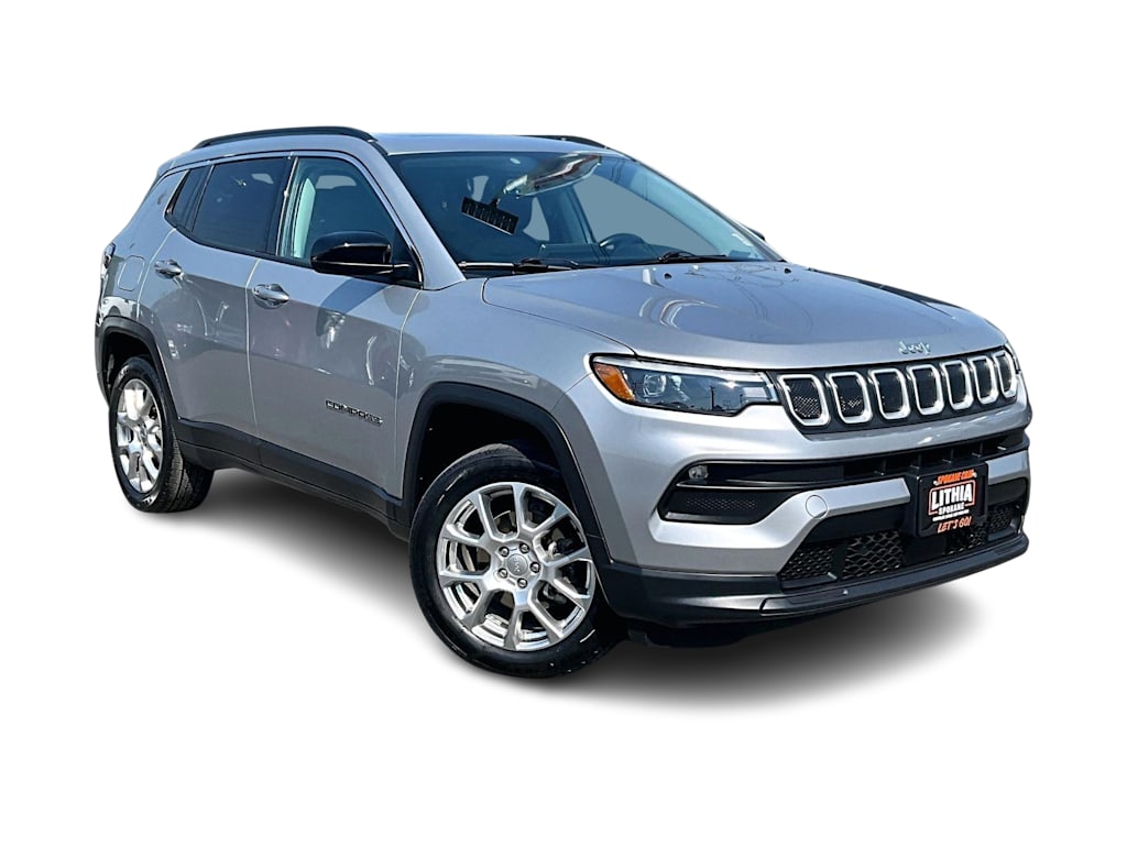 Thumbnail: 2022 Jeep Compass - 23