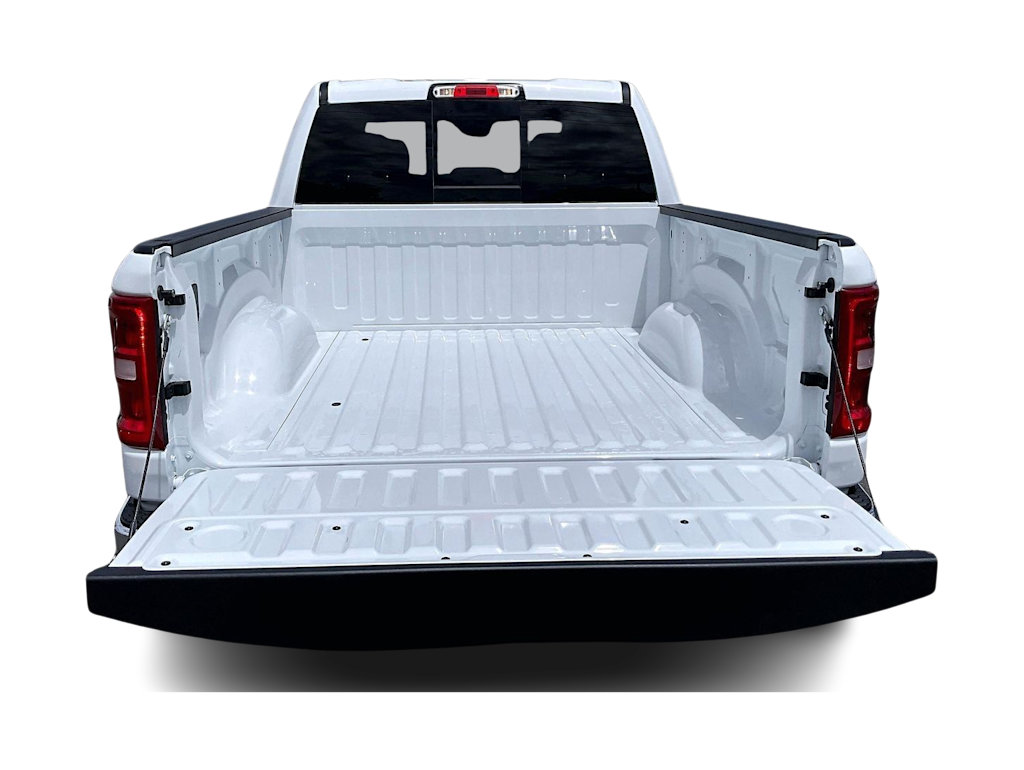 Thumbnail: 2026 RAM 1500 - 18