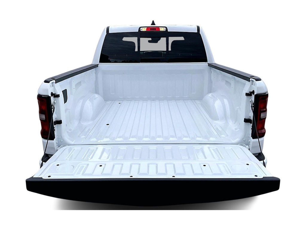 Thumbnail: 2026 RAM 1500 - 18