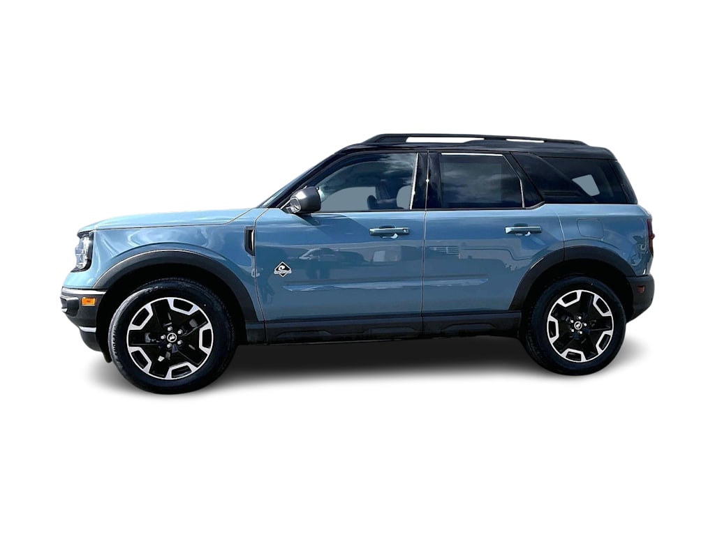 Thumbnail: 2021 Ford Bronco Sport - 3