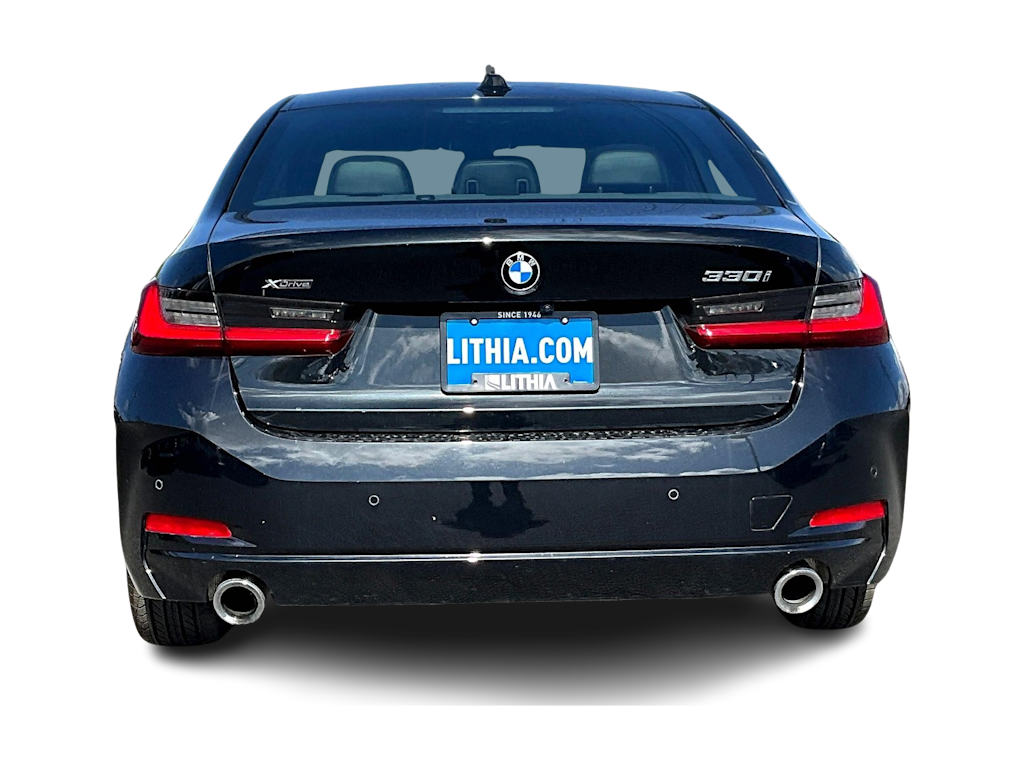 Thumbnail: 2024 BMW 3 Series - 4