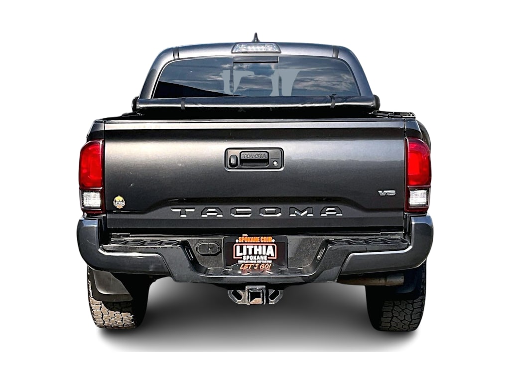 Thumbnail: 2019 Toyota Tacoma - 5
