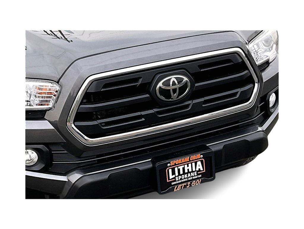 Thumbnail: 2019 Toyota Tacoma - 33