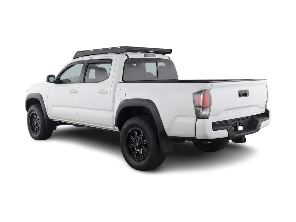 Thumbnail: 2019 Toyota Tacoma - 5