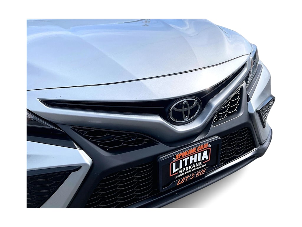 Thumbnail: 2023 Toyota Camry - 33