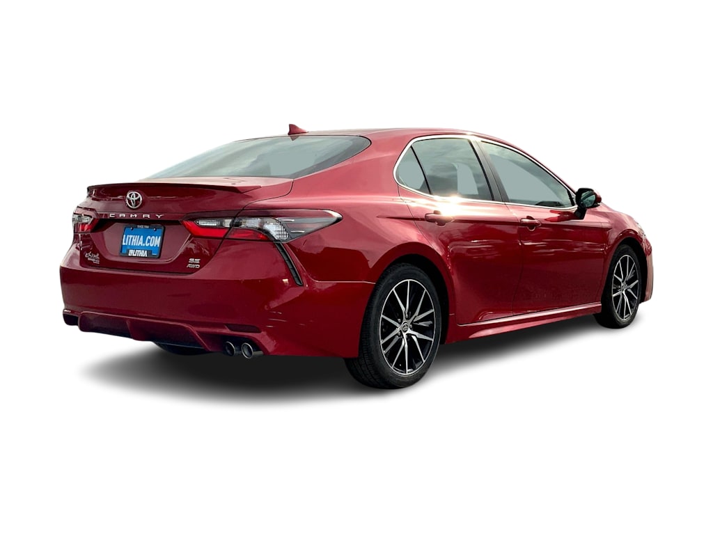2021 Toyota Camry SE 19