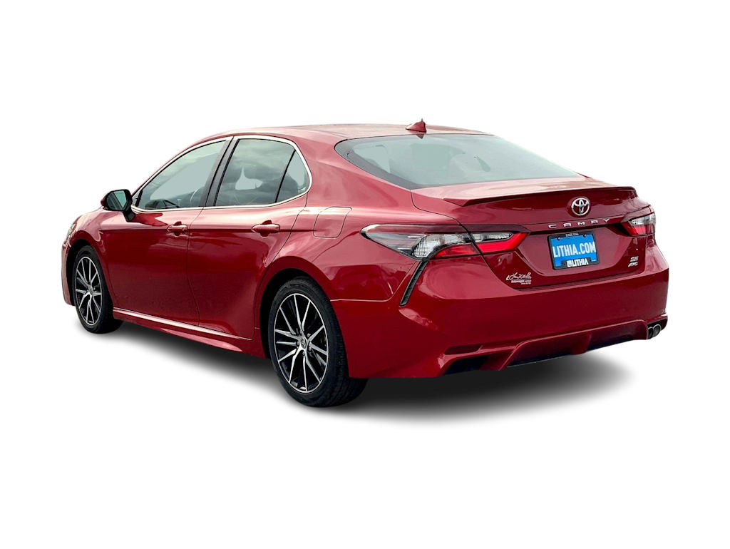 2021 Toyota Camry SE 3
