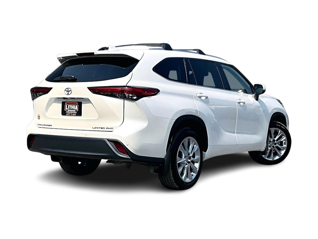 Thumbnail: 2021 Toyota Highlander - 23