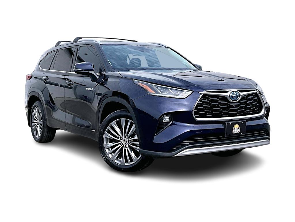 Thumbnail: 2020 Toyota Highlander - 22