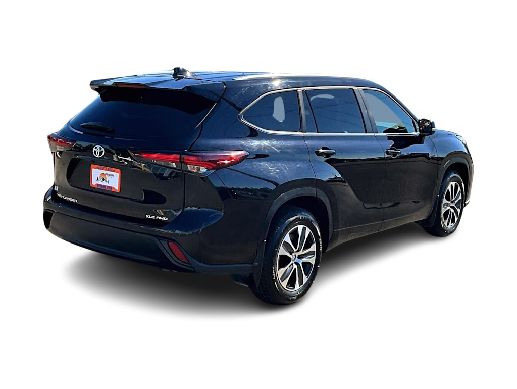 Thumbnail: 2024 Toyota Highlander - 23