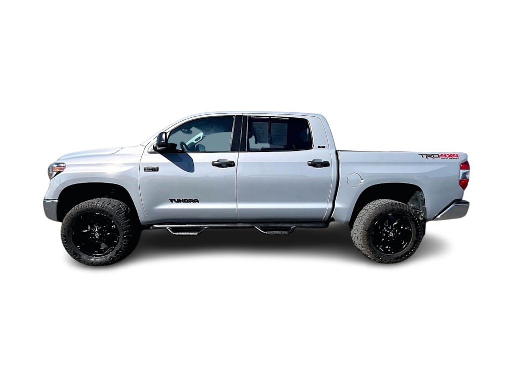 Thumbnail: 2019 Toyota Tundra - 3