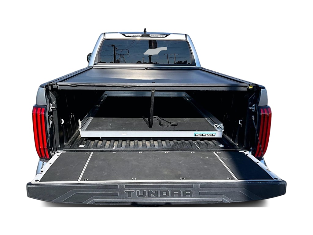Thumbnail: 2023 Toyota Tundra - 18