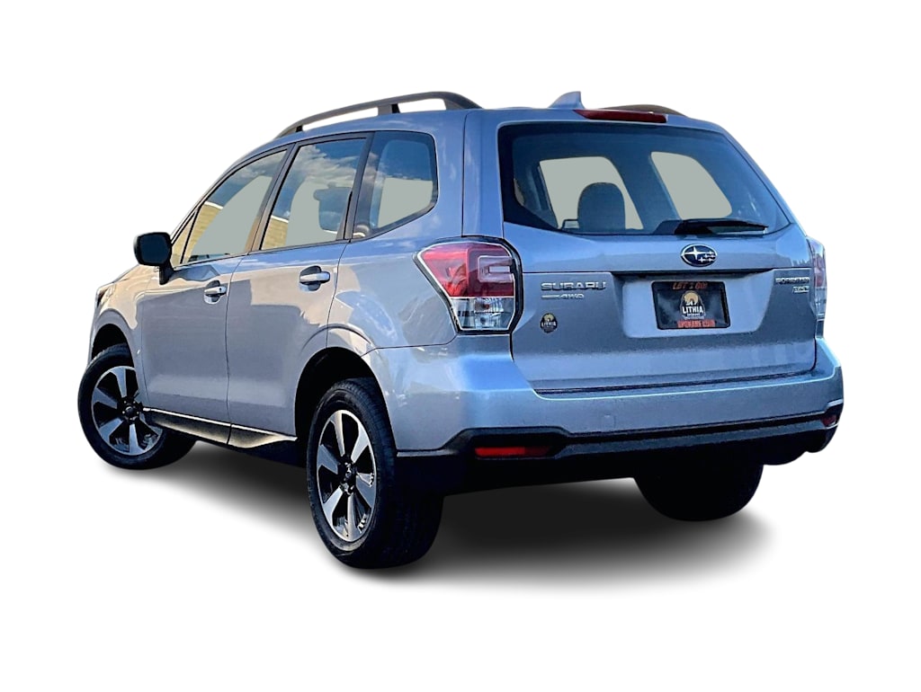 Thumbnail: 2017 Subaru Forester - 4