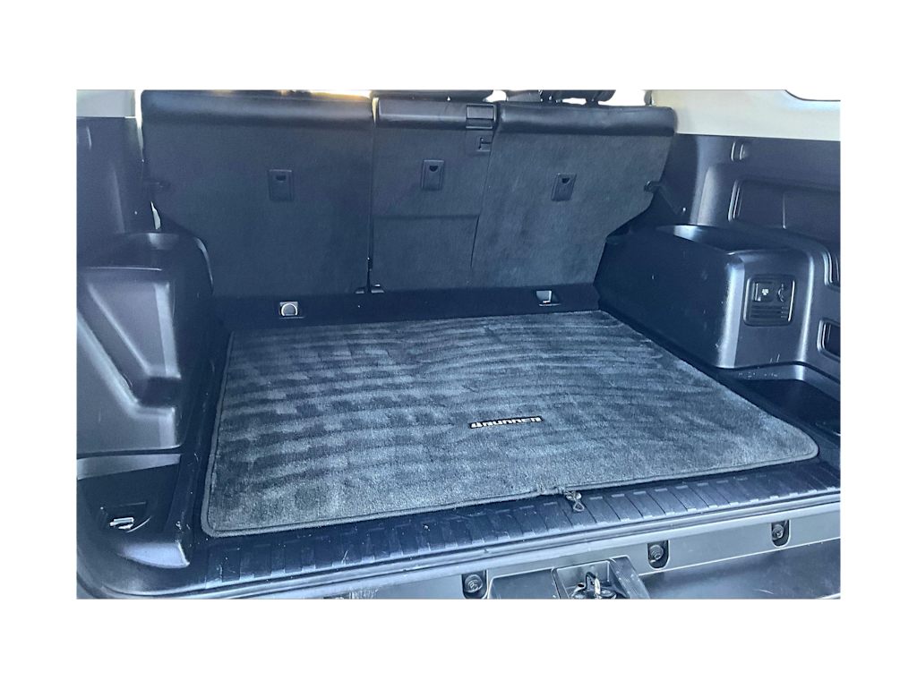 Thumbnail: 2012 Toyota 4Runner - 19