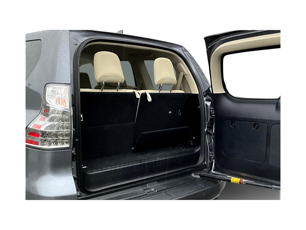 Thumbnail: 2023 Lexus GX - 18