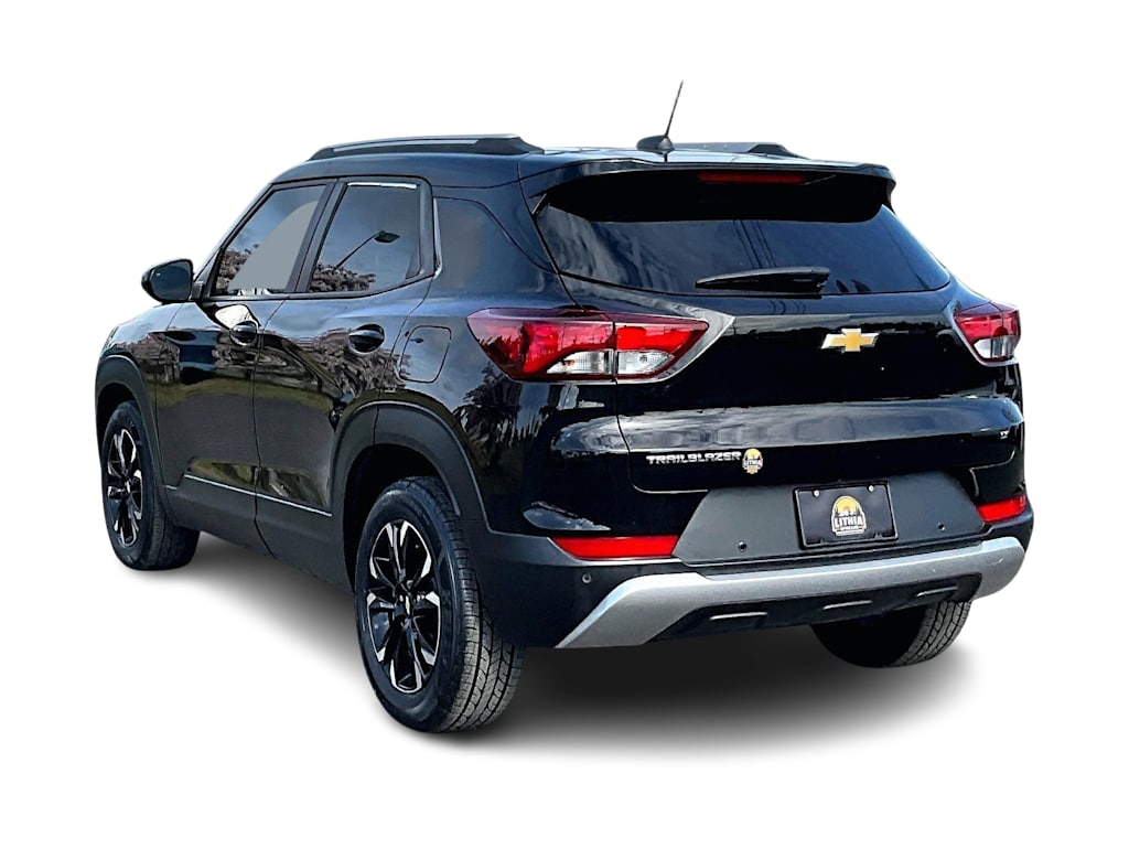Thumbnail: 2023 Chevrolet TrailBlazer - 4
