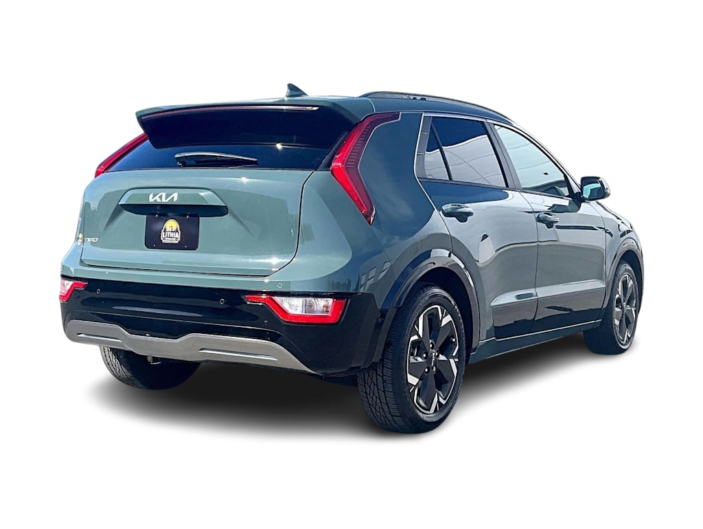 Thumbnail: 2023 Kia Niro - 23