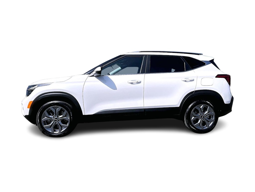 Thumbnail: 2024 Kia Seltos - 3
