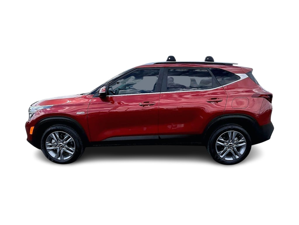 Thumbnail: 2021 Kia Seltos - 3