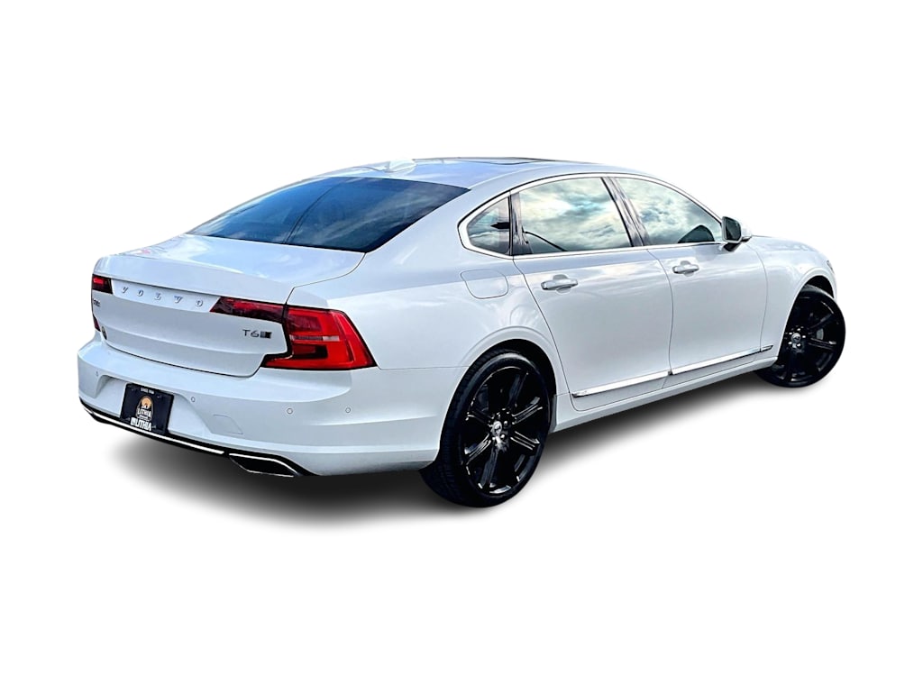 Thumbnail: 2018 Volvo S90 - 23