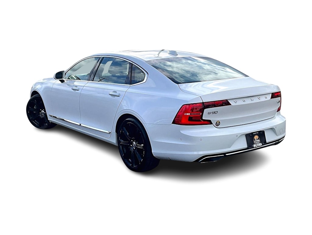 Thumbnail: 2018 Volvo S90 - 4